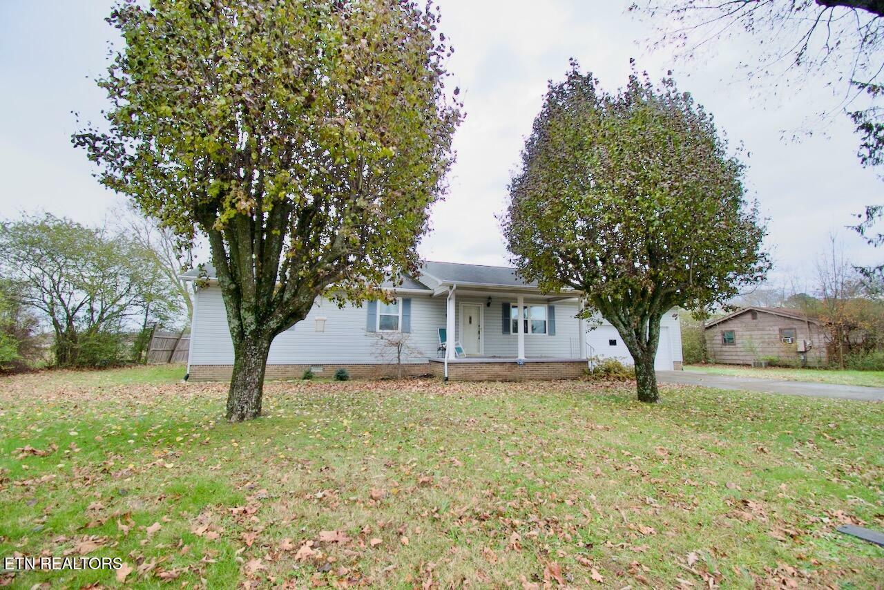 Property Photo:  922 Ratledge Rd  TN 37737 