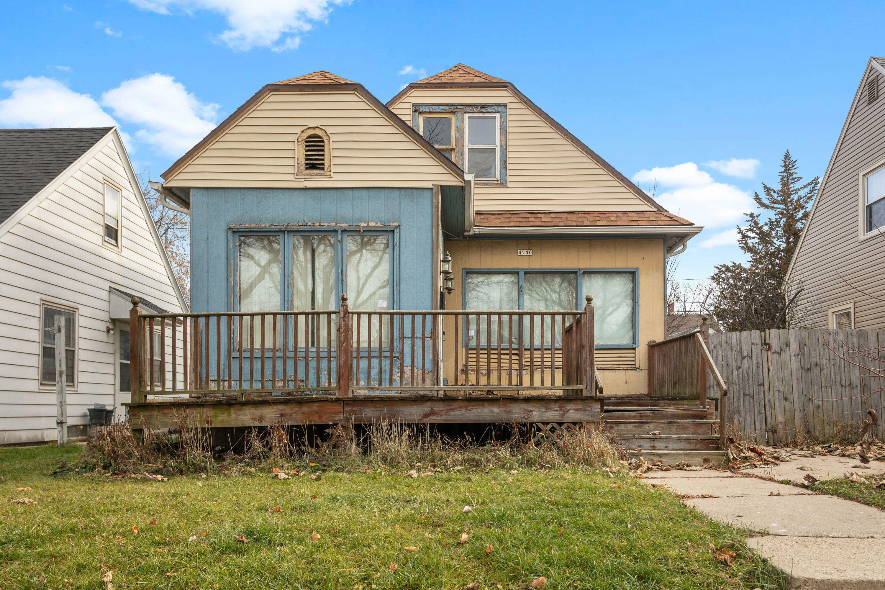 Property Photo:  4540 N 39th St  WI 53209 