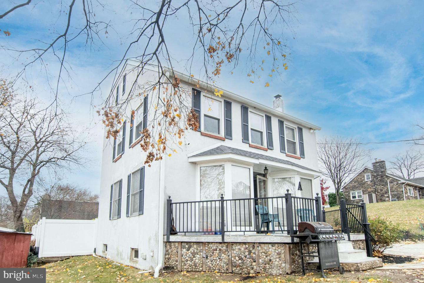 Property Photo:  412 Crooked Lane  PA 19406 