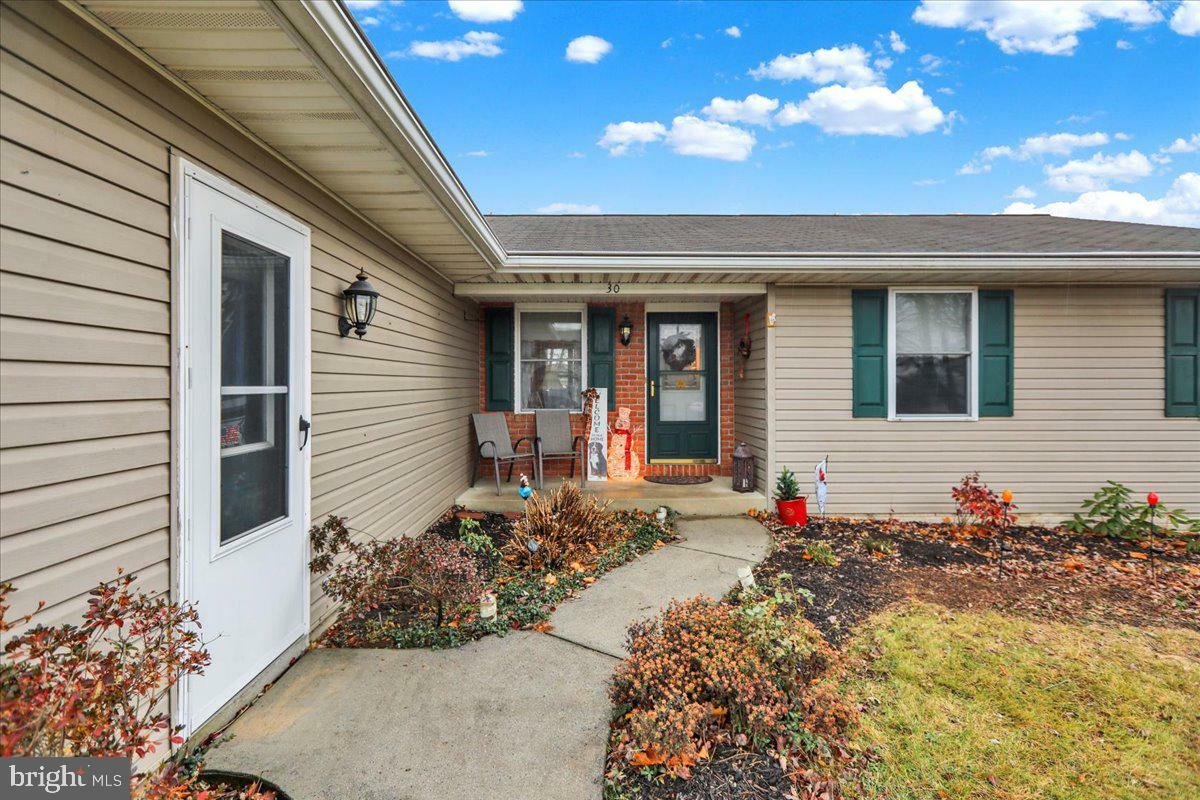 Property Photo:  30 Village Drive  PA 17073 