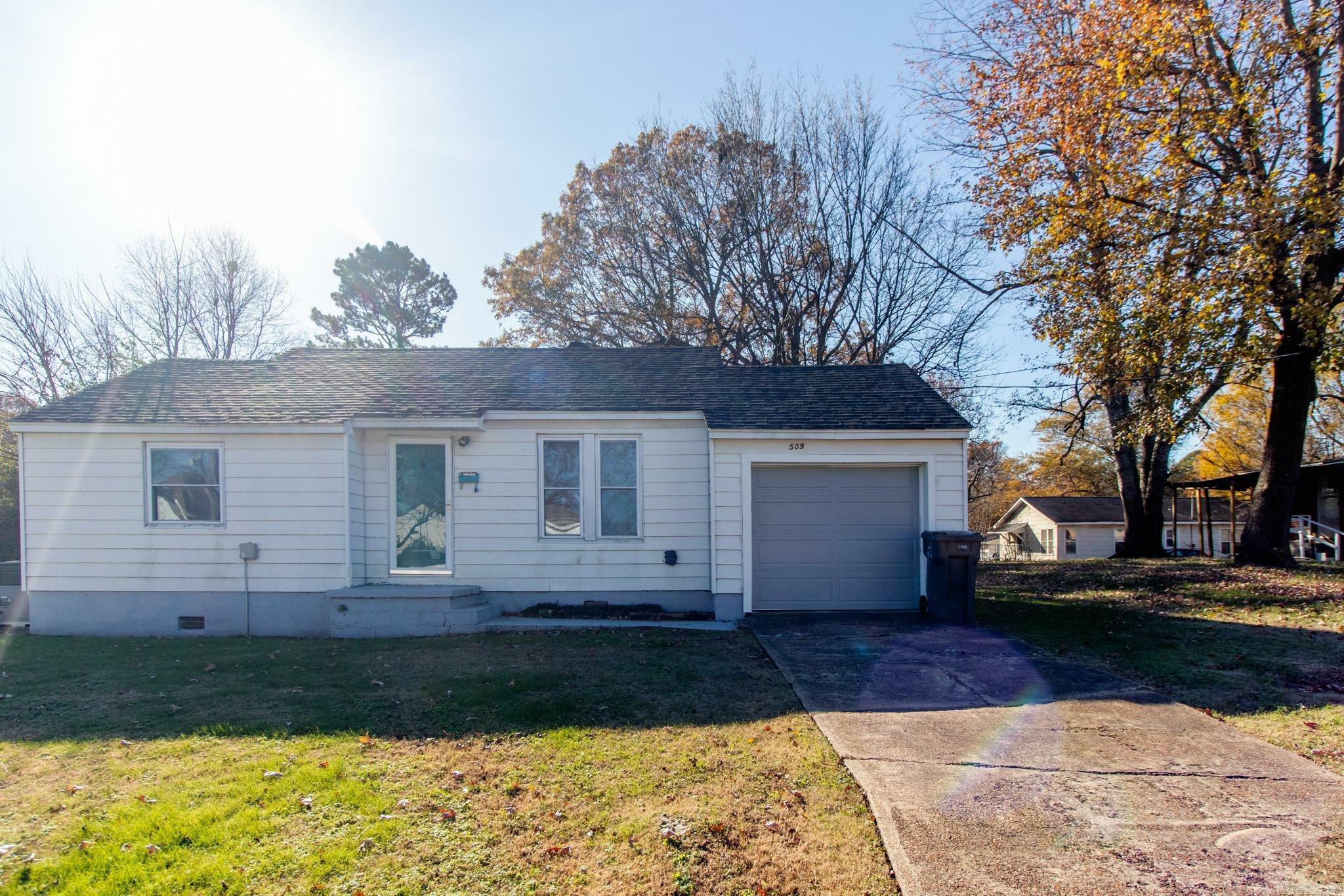 Property Photo:  509 Altman Avenue  AR 72401 