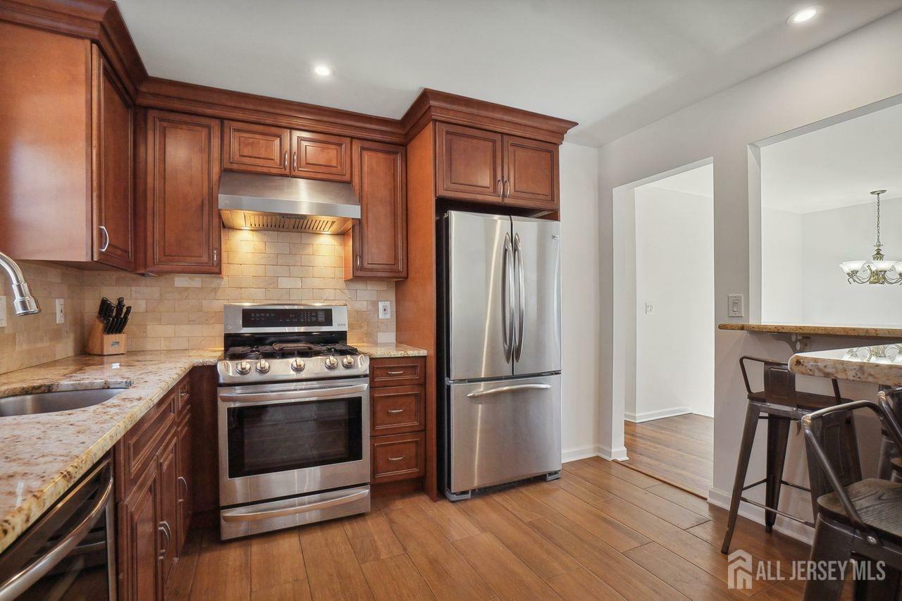 Property Photo:  212 Woolworth Avenue  NJ 07080 