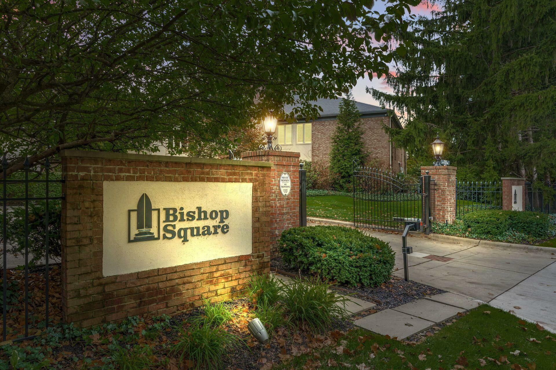 82 Bishop Square  Columbus OH 43209 photo