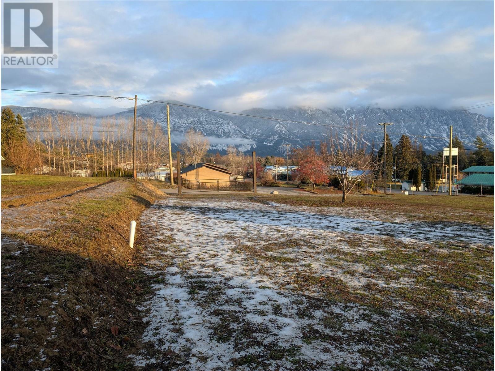 Property Photo:  2628 3 Highway  BC V0B 1K0 