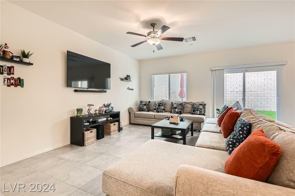 Property Photo:  10956 Meridian Fields Avenue  NV 89166 