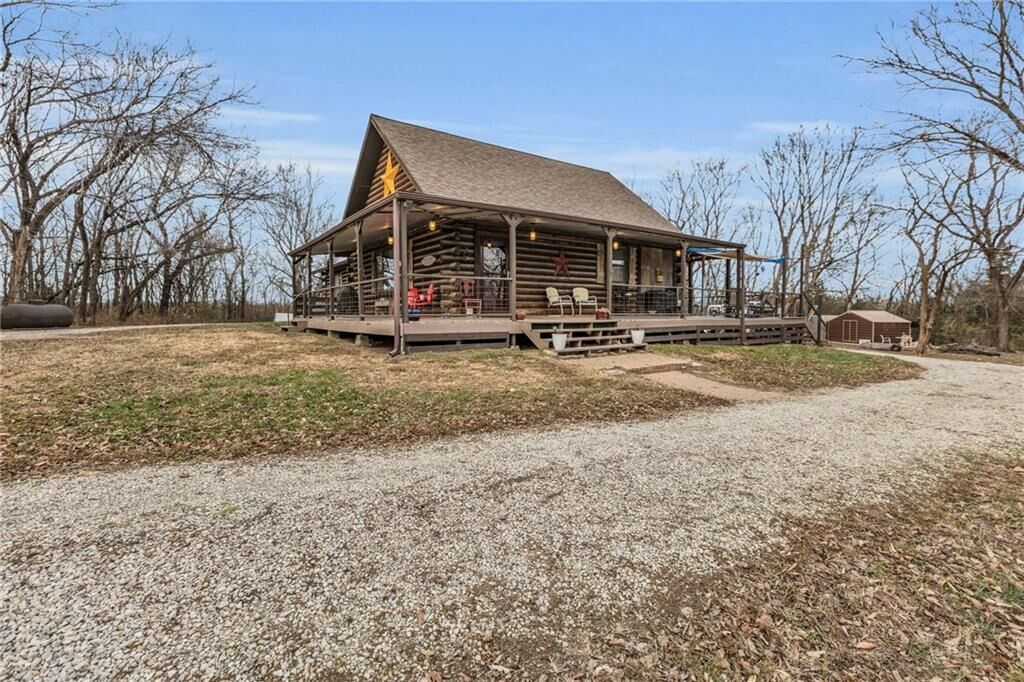 Property Photo: 3993 Marshall Road KS 66067