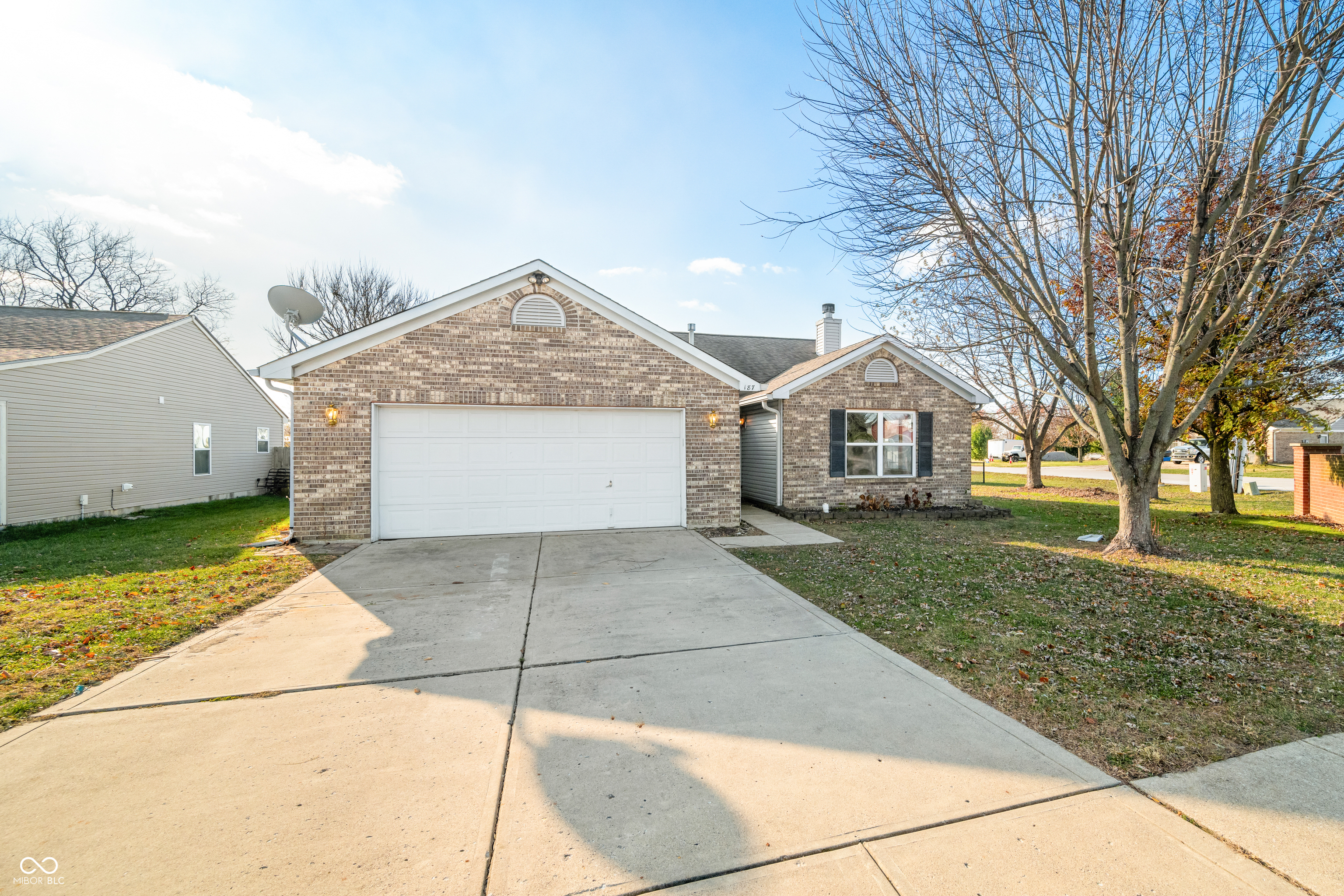 Property Photo:  187 Hilltop Farms Boulevard  IN 46184 