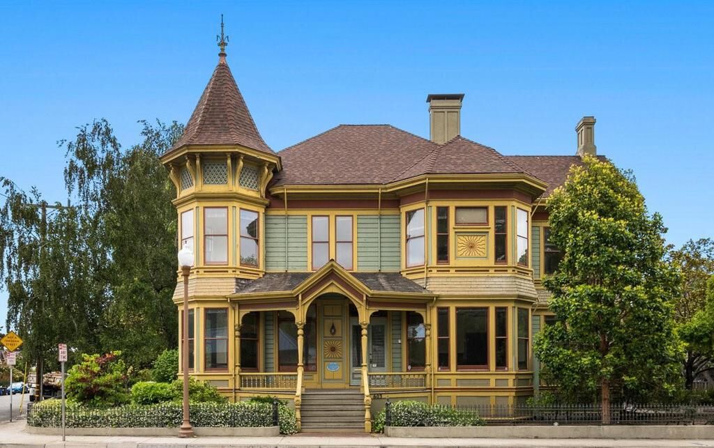 Property Photo:  603 Mission Street  CA 95060 