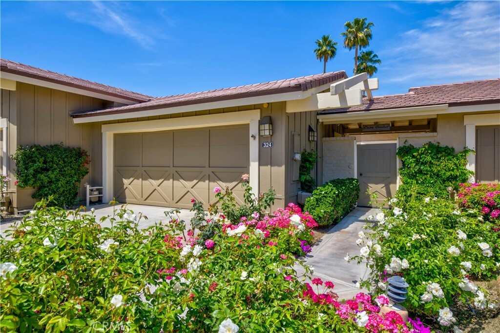 Property Photo:  324 Sundance Circle  CA 92211 