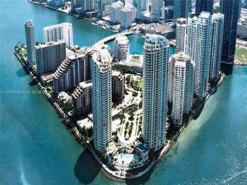 Property Photo:  540 Brickell Key Dr 815  FL 33131 