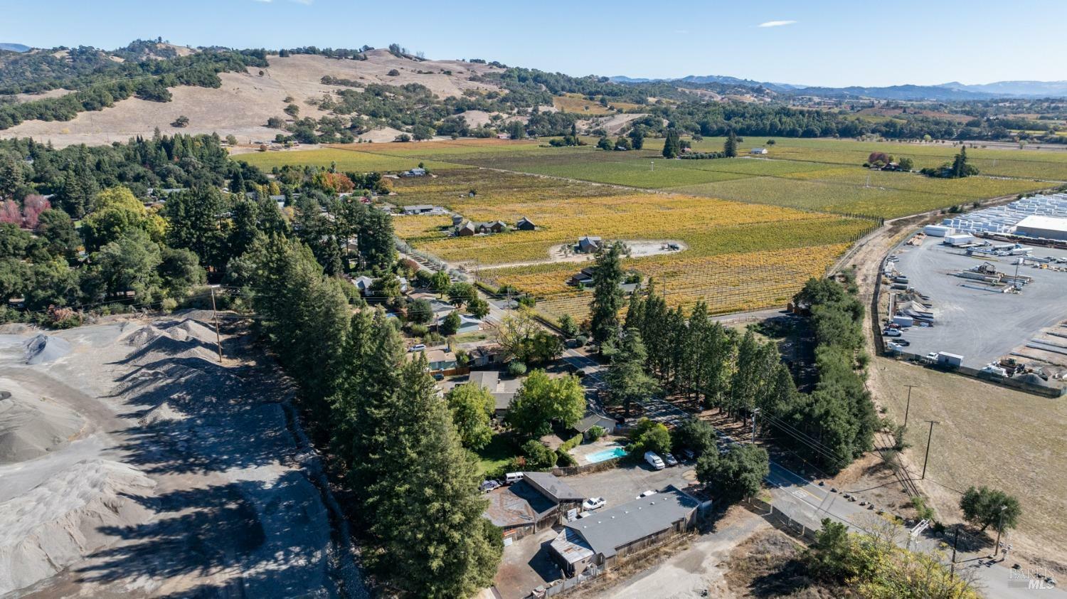 103 107 Bailhache Avenue  Healdsburg CA 95448 photo