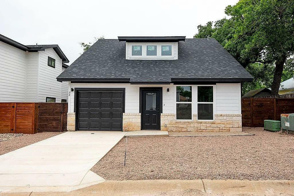 Property Photo:  510 Mueller St 22  TX 78624 