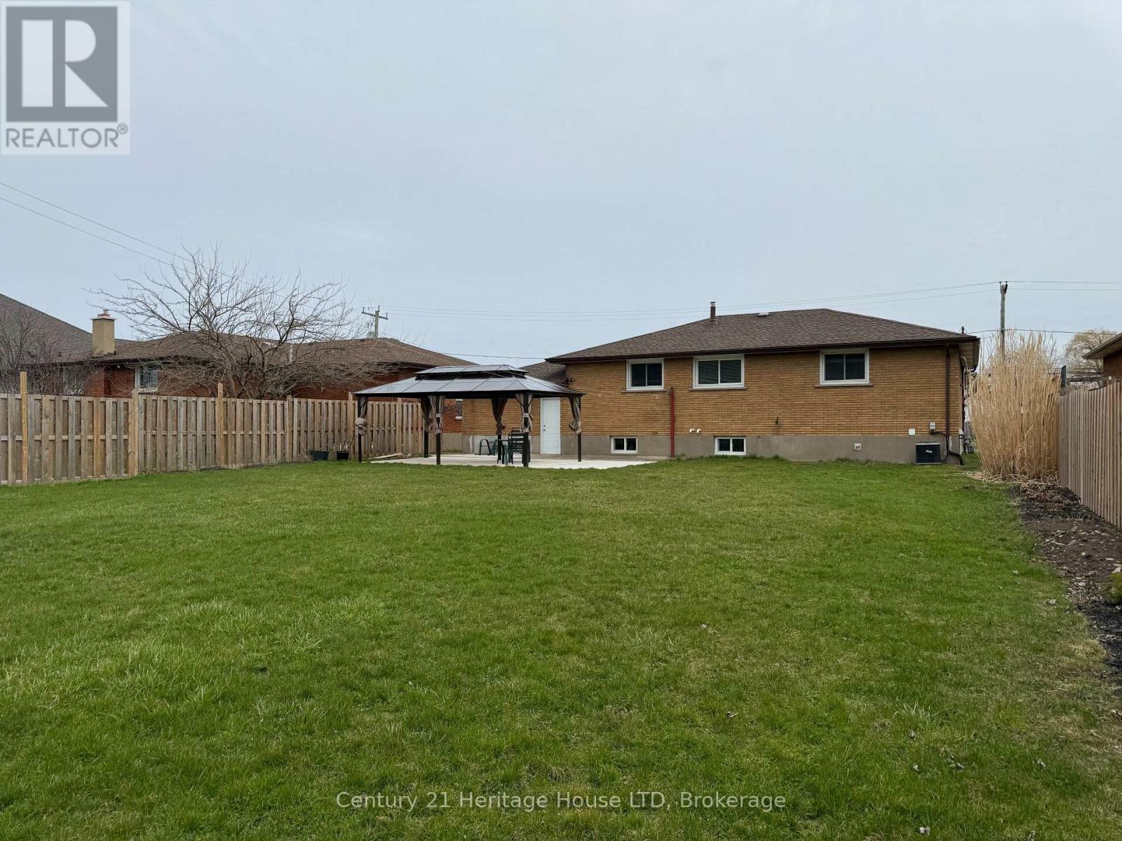 Property Photo: 14 Janet Street ON L3K 2E7