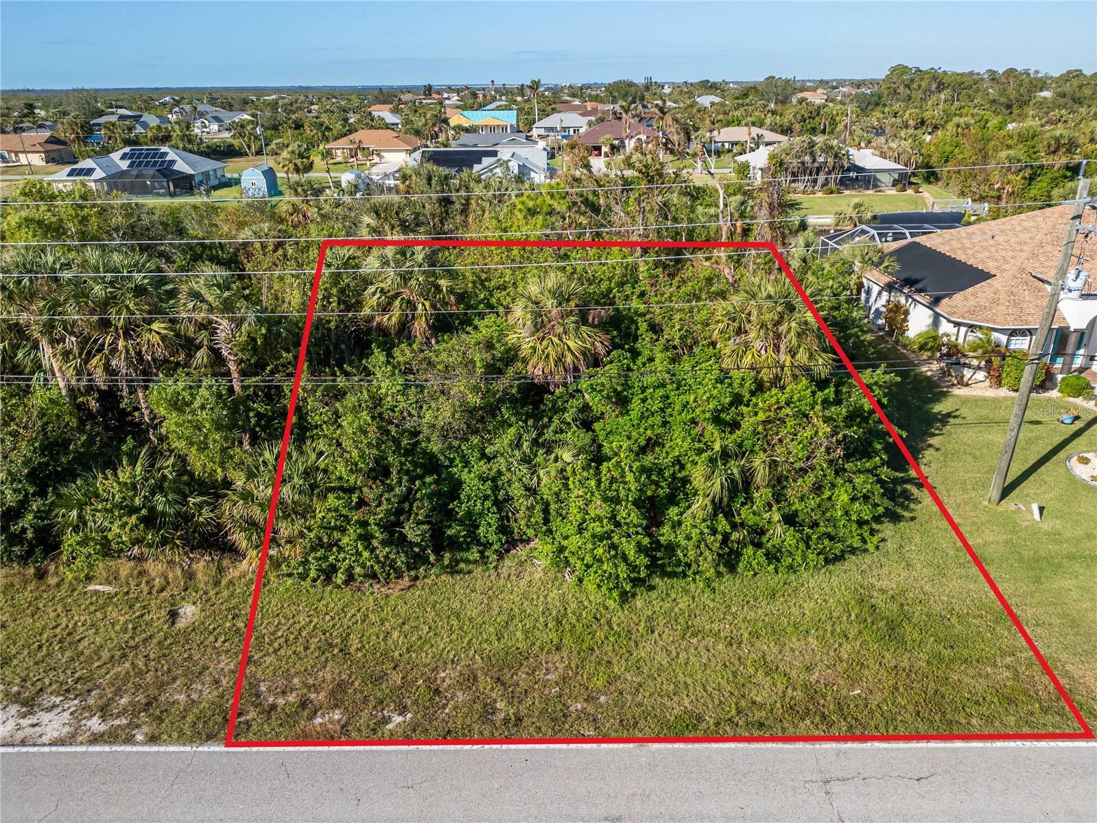 Property Photo:  4433 Collingswood Boulevard  FL 33948 