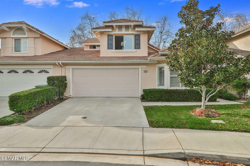 Property Photo:  2067 Tulip Avenue  CA 93063 