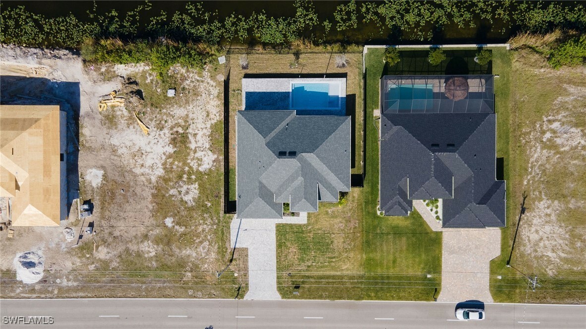 Property Photo: 2521 Diplomat Parkway W FL 33993
