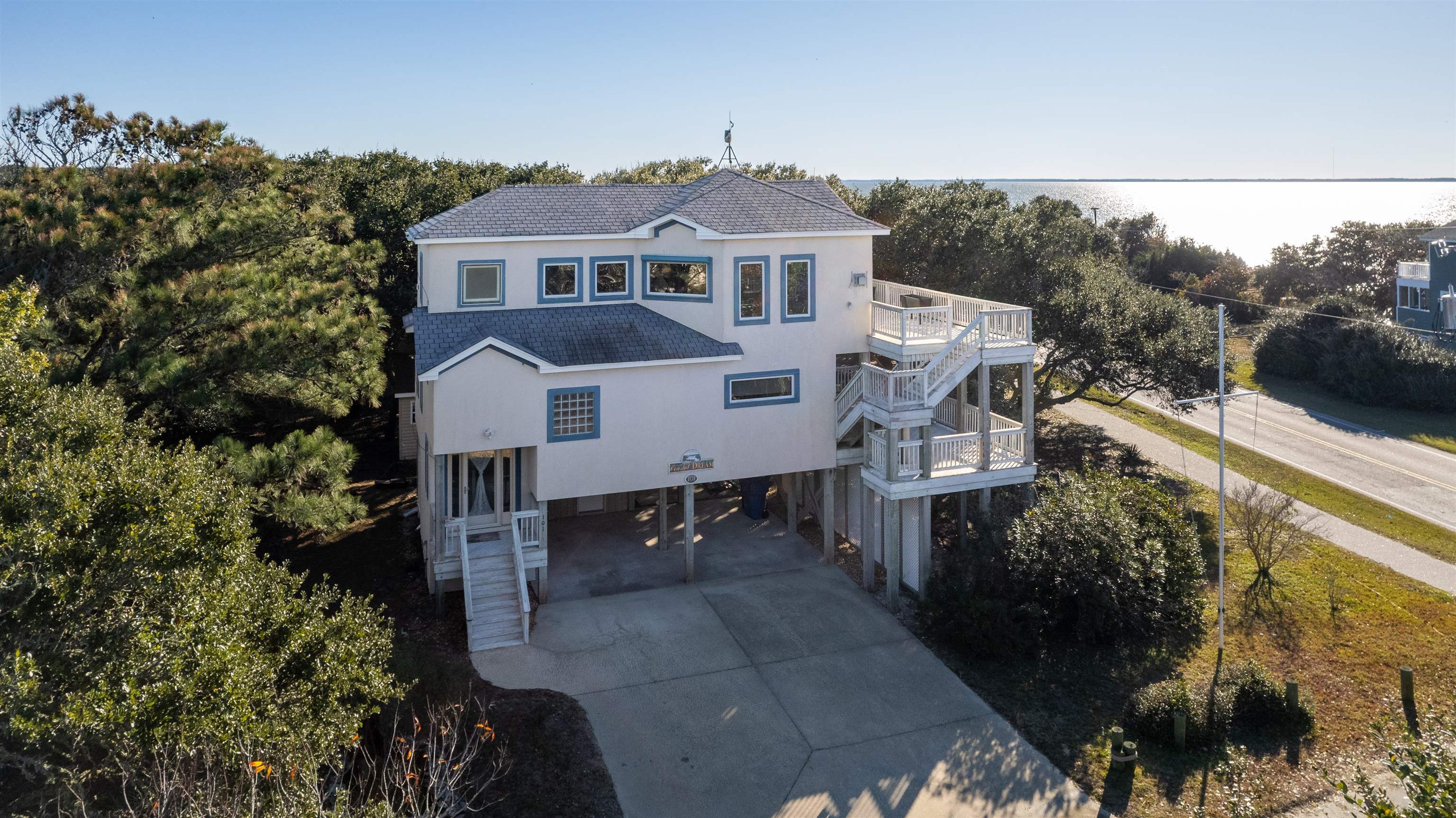 Property Photo:  101 Sound Sea Avenue  NC 27949 