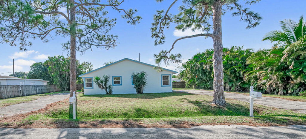 Property Photo:  4776 Carver Street  FL 33463 