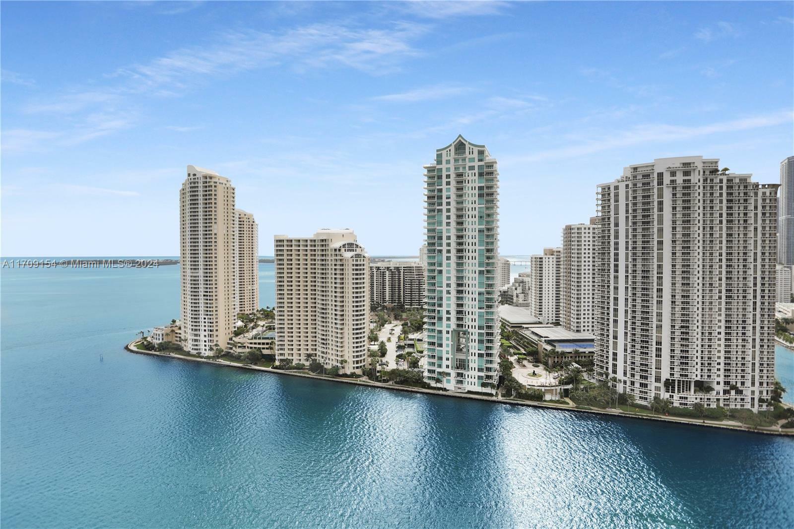 Property Photo:  325 S Biscayne Blvd 2819  FL 33131 