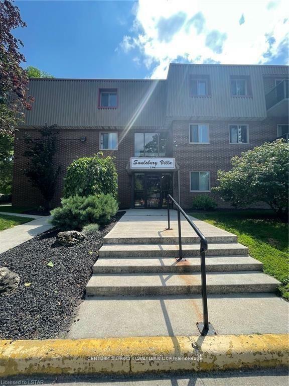 Property Photo: 294 Saulsbury Street 114 ON N7G 2B2