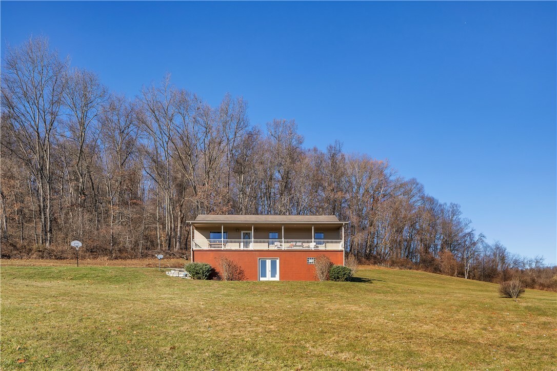 Property Photo:  537 Old Route 51 Rd  PA 15480 