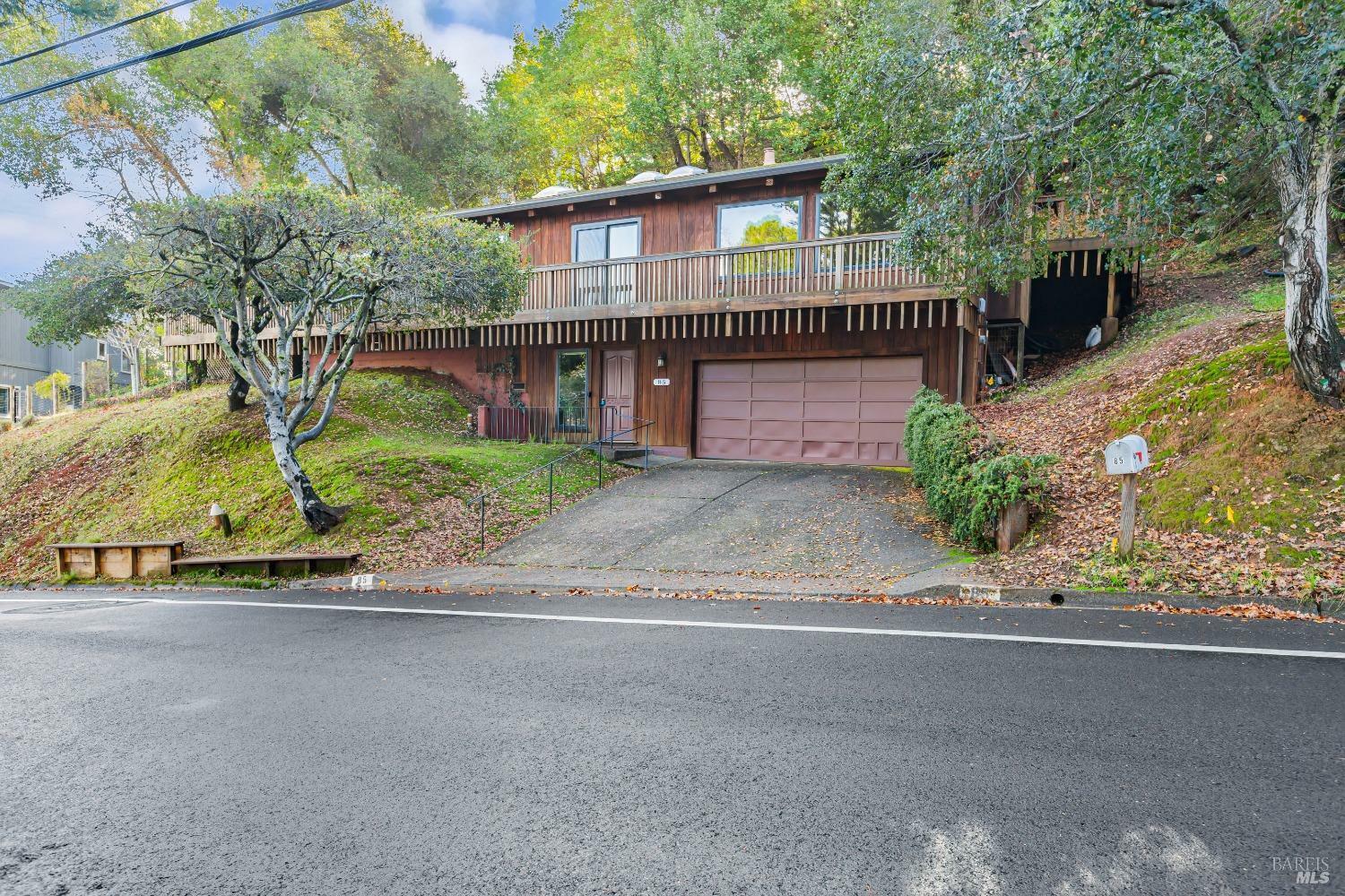 Property Photo:  85 Woodside Drive  CA 94960 