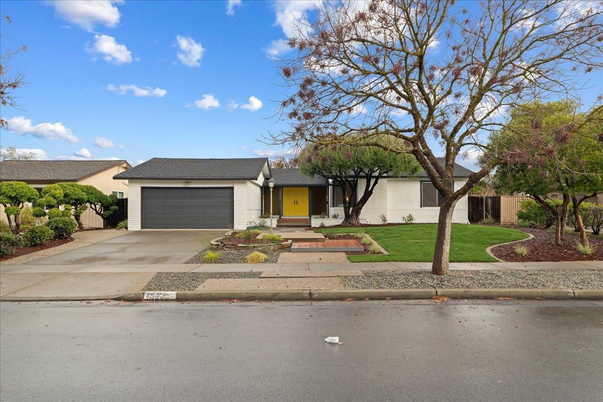 Property Photo:  1013 Burlwood Drive  CA 95120 