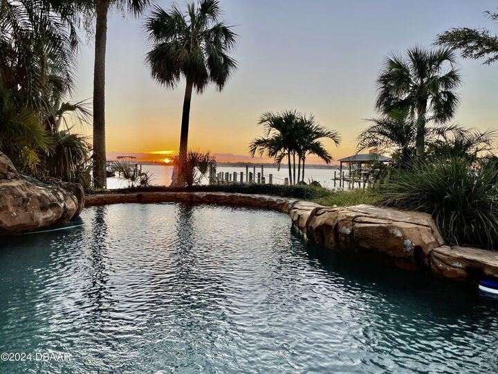 Property Photo:  2904 S Peninsula Drive  FL 32118 