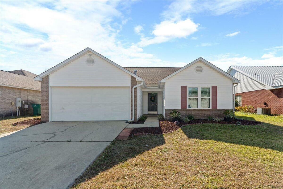 Property Photo:  961 John Wayne Circle  FL 32547 