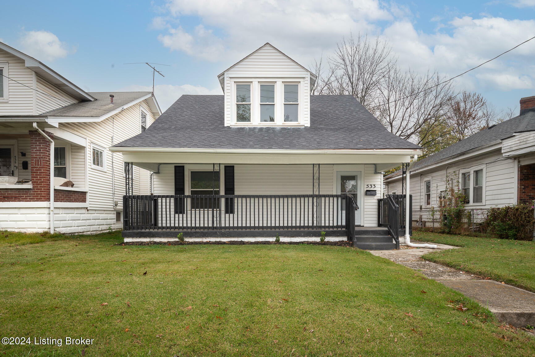 Property Photo:  533 W Whitney Ave  KY 40215 