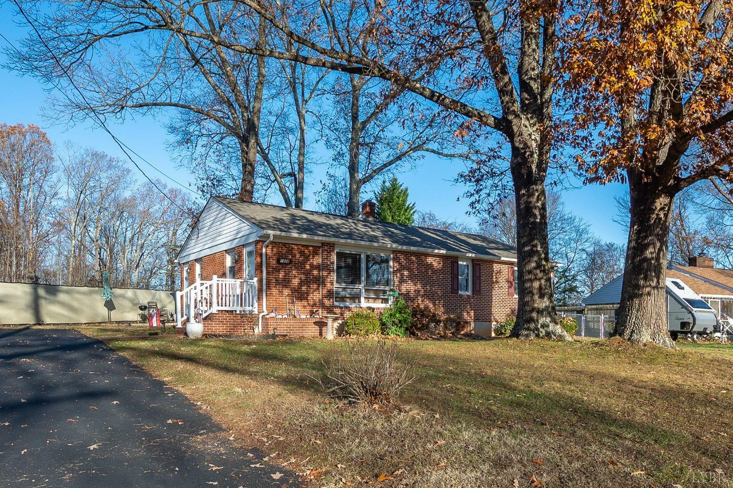 Property Photo:  1428 Link Road  VA 24523 