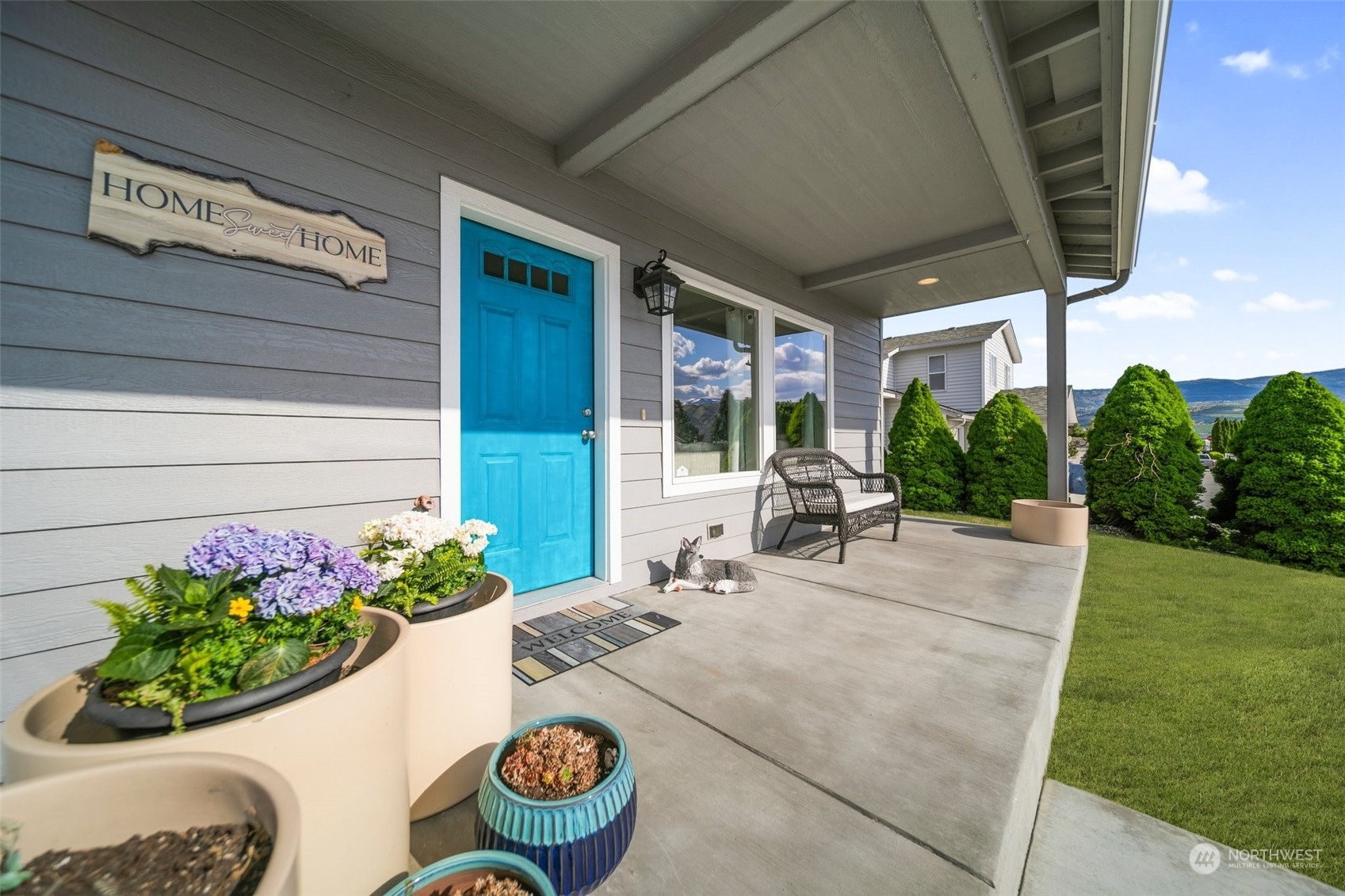 Property Photo:  317 S Mary Avenue  WA 98802 