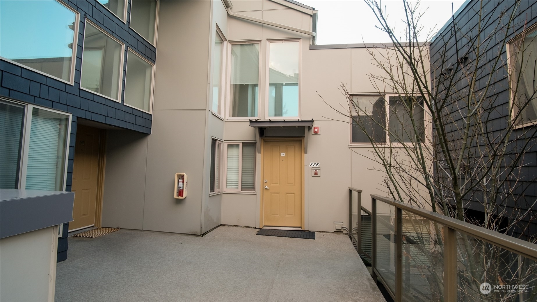 Property Photo:  5847 NE 75 Street  WA 98115 