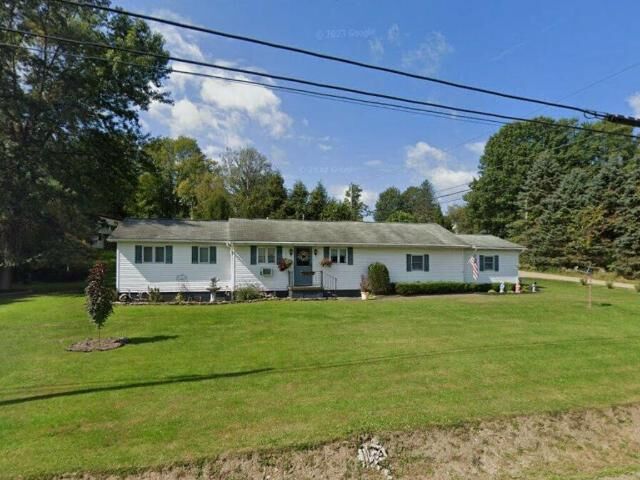 1221 North Main Street  Russell PA 16345 photo