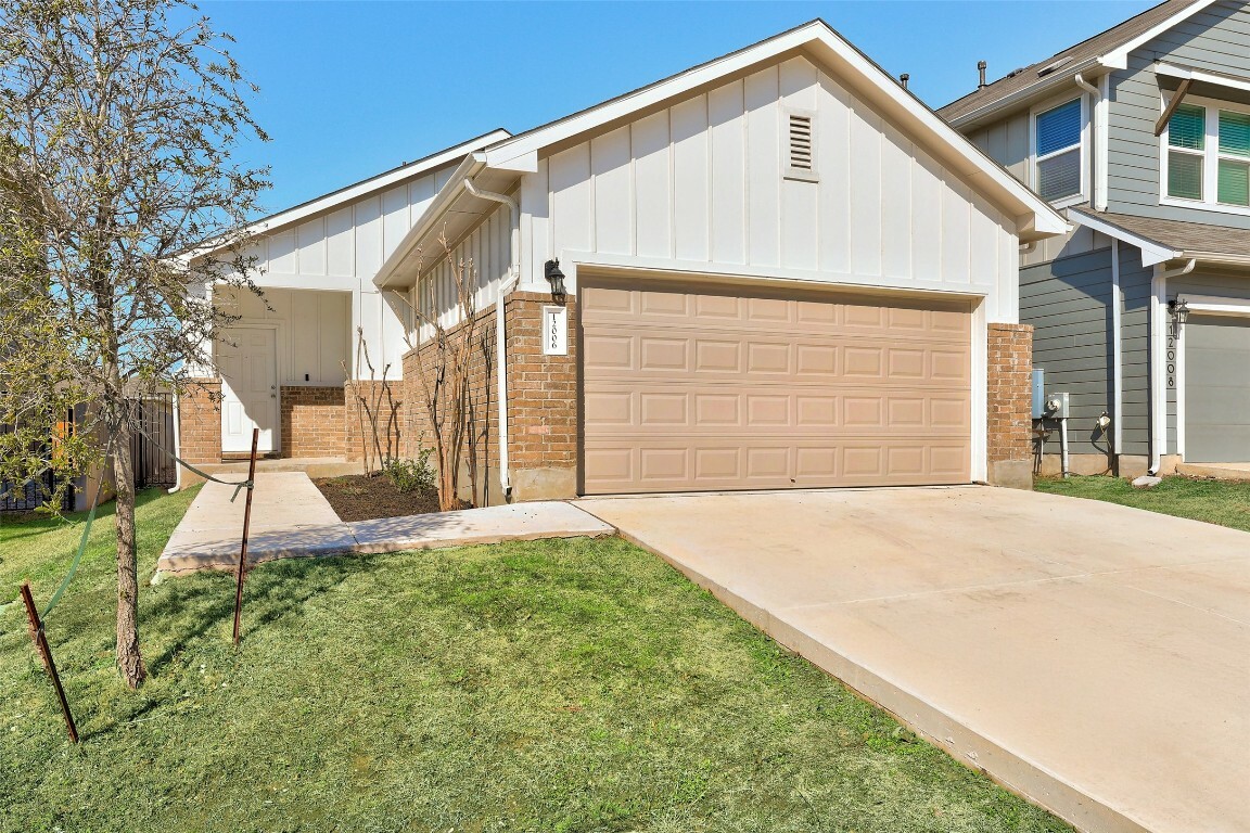 Property Photo:  12006 Tolson Drive  TX 78653 