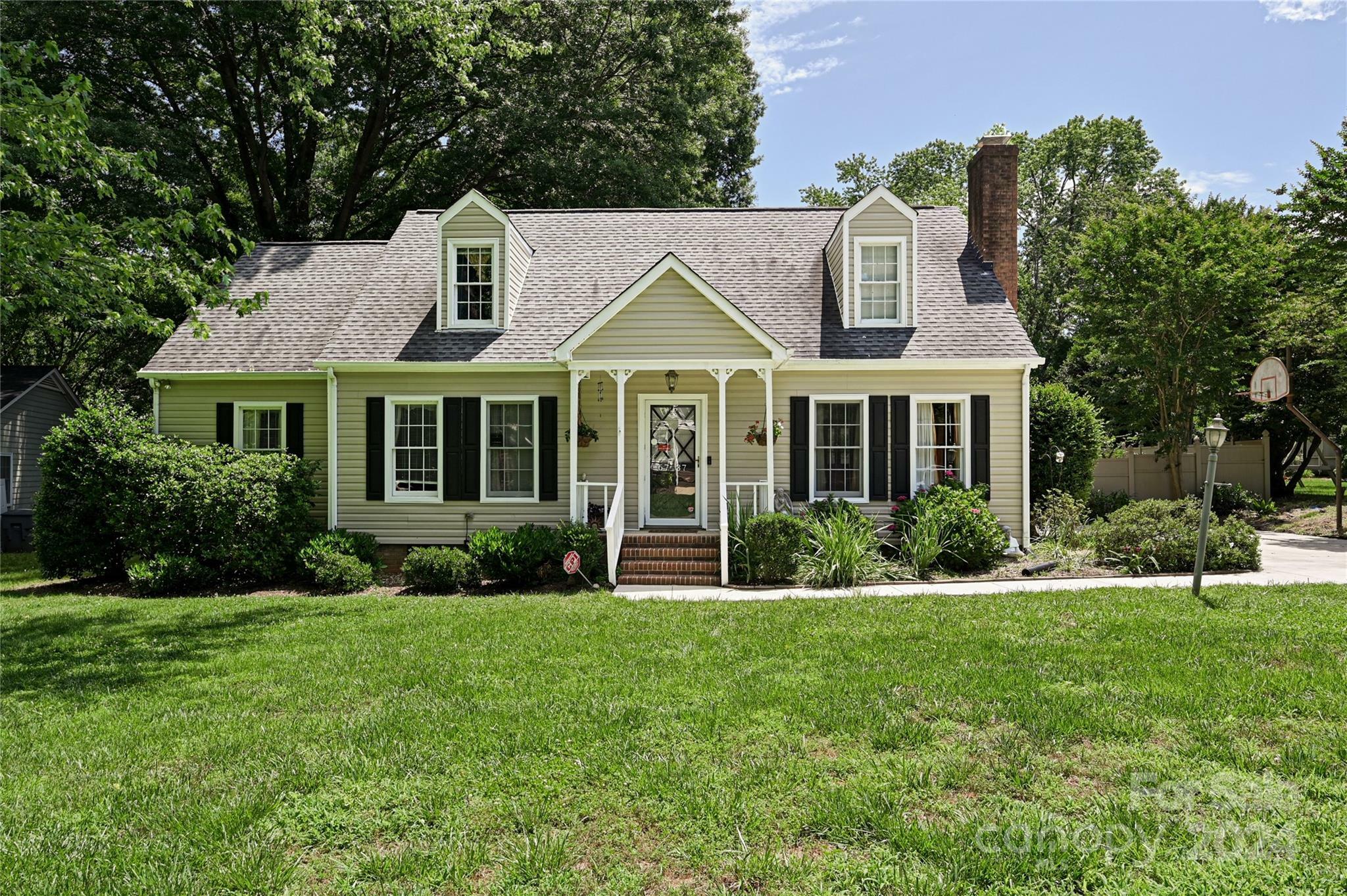 6737 Harrison Road  Charlotte NC 28270 photo