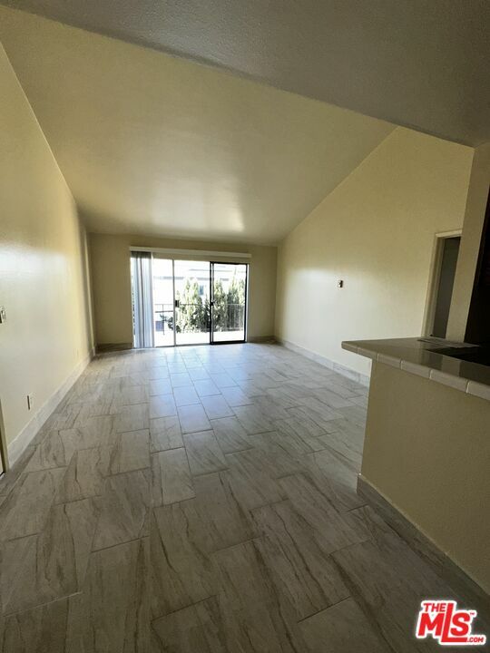 Property Photo:  3422 Maricopa St 222  CA 90503 