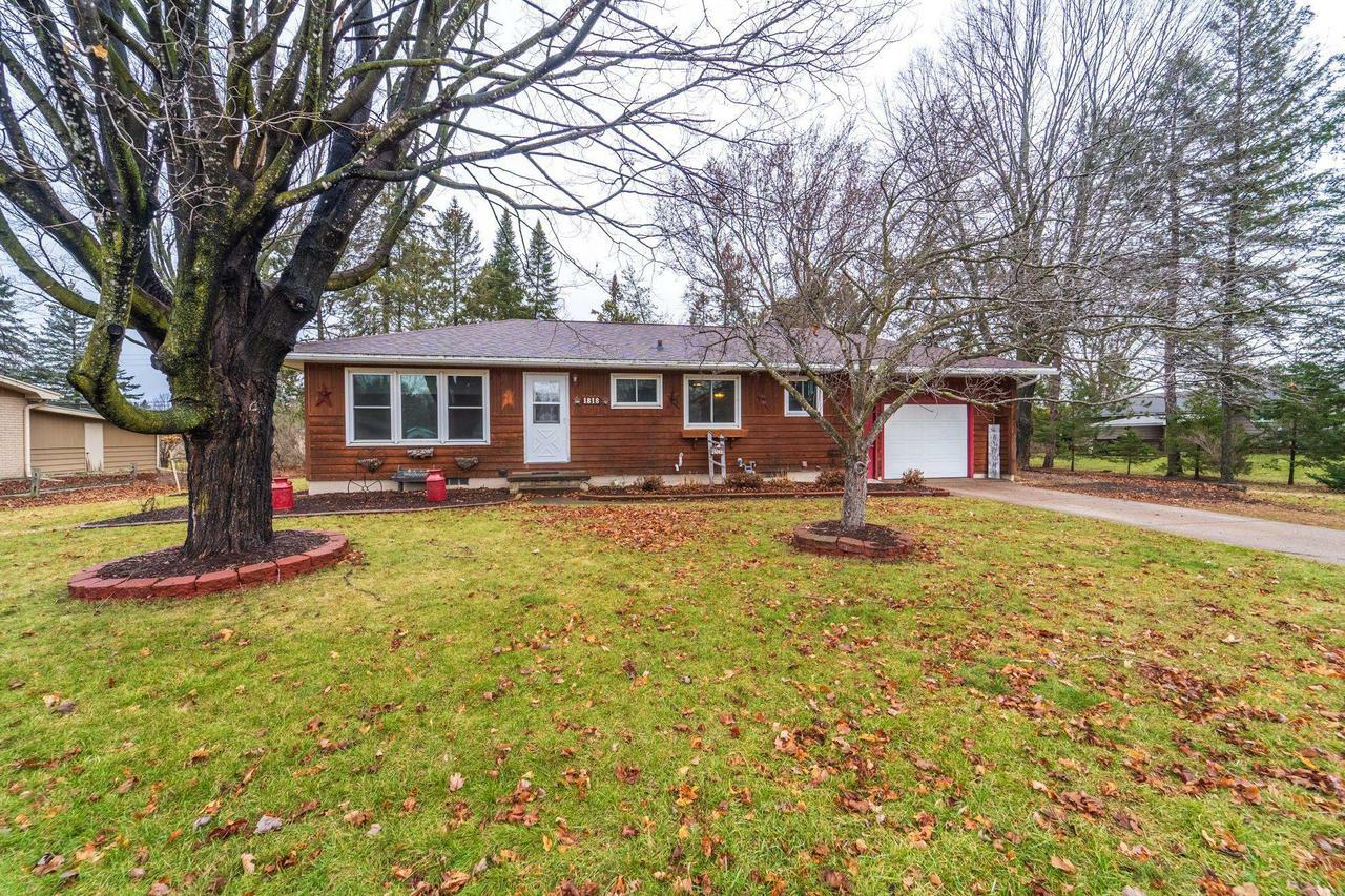 Property Photo: 1818 Laguna Avenue WI 54476