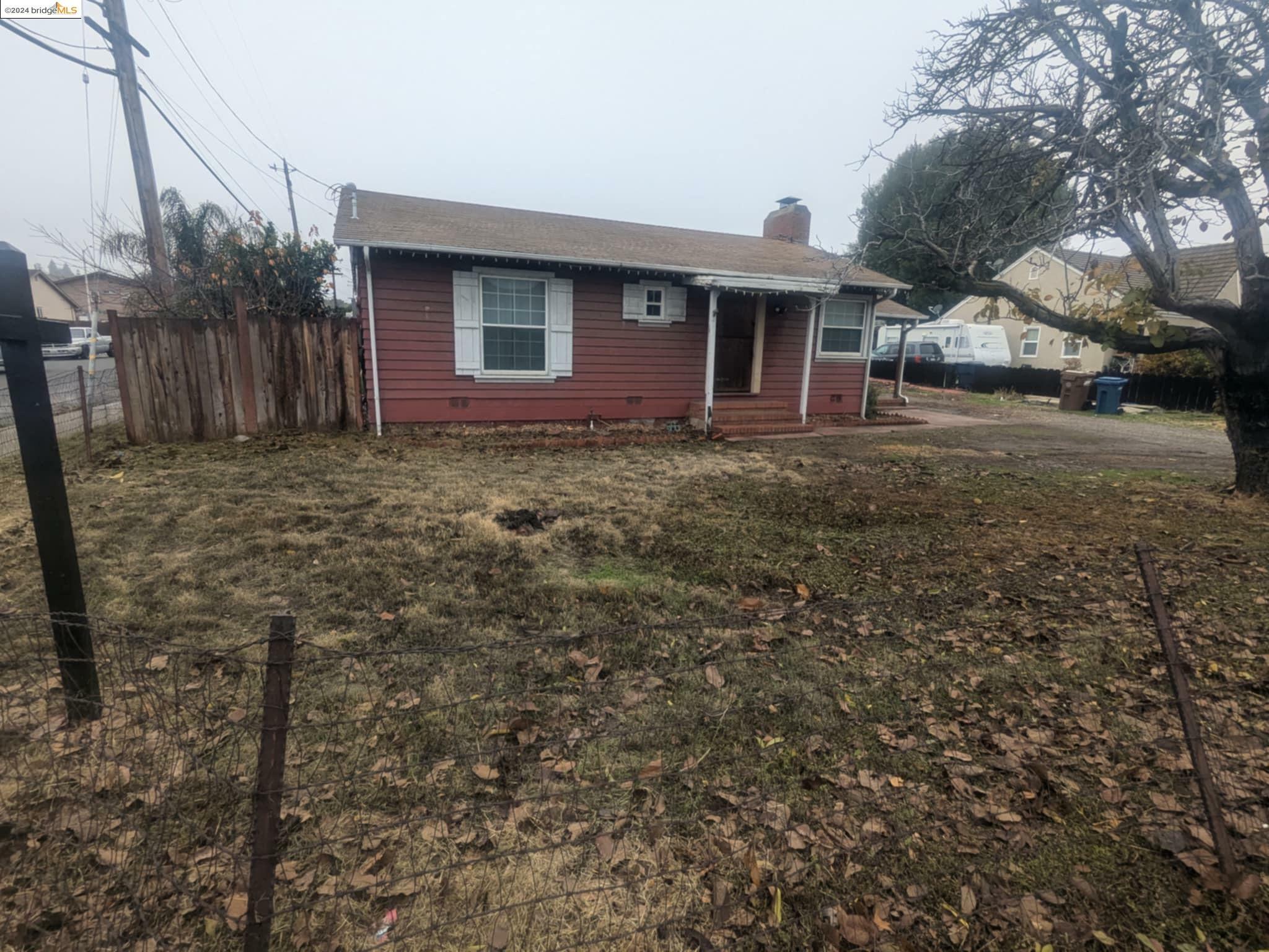 Property Photo:  220 E Tregallas Rd  CA 94509 