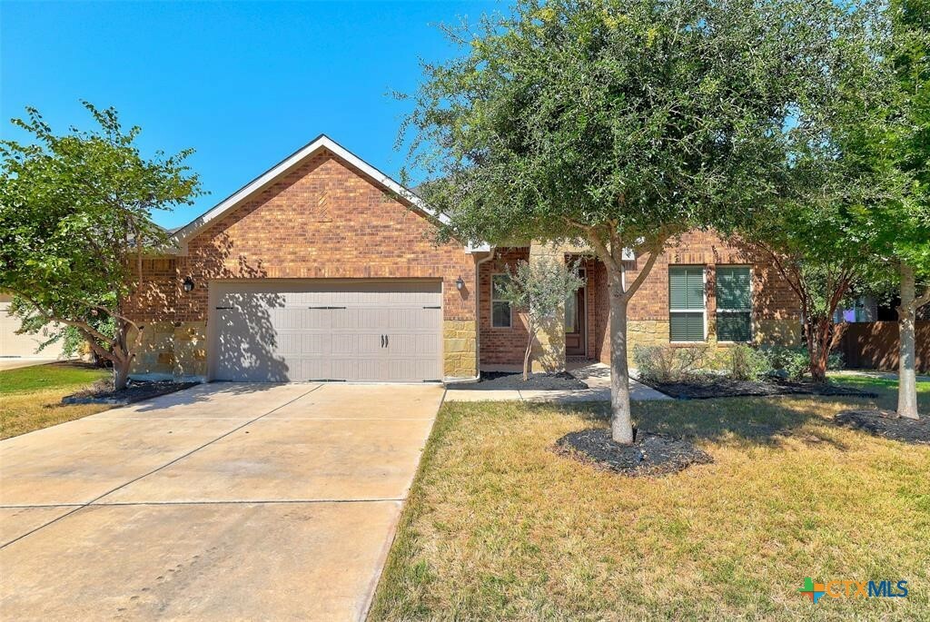 Property Photo: 557 Scenic Bluff Drive TX 78628