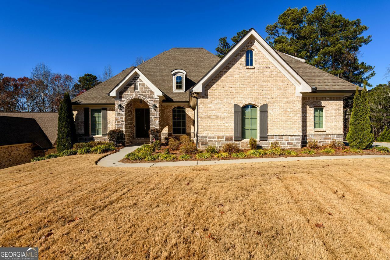 Property Photo:  1560 Tapestry Ridge  GA 30045 