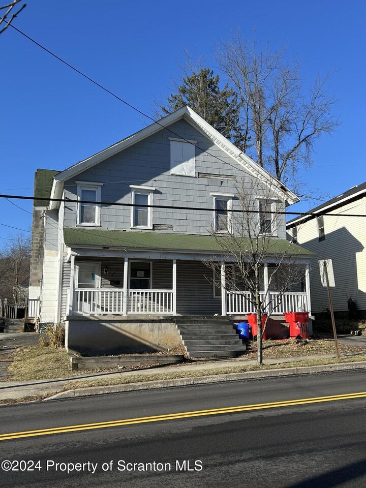 423-425 Washington Avenue  Jermyn PA 18433 photo