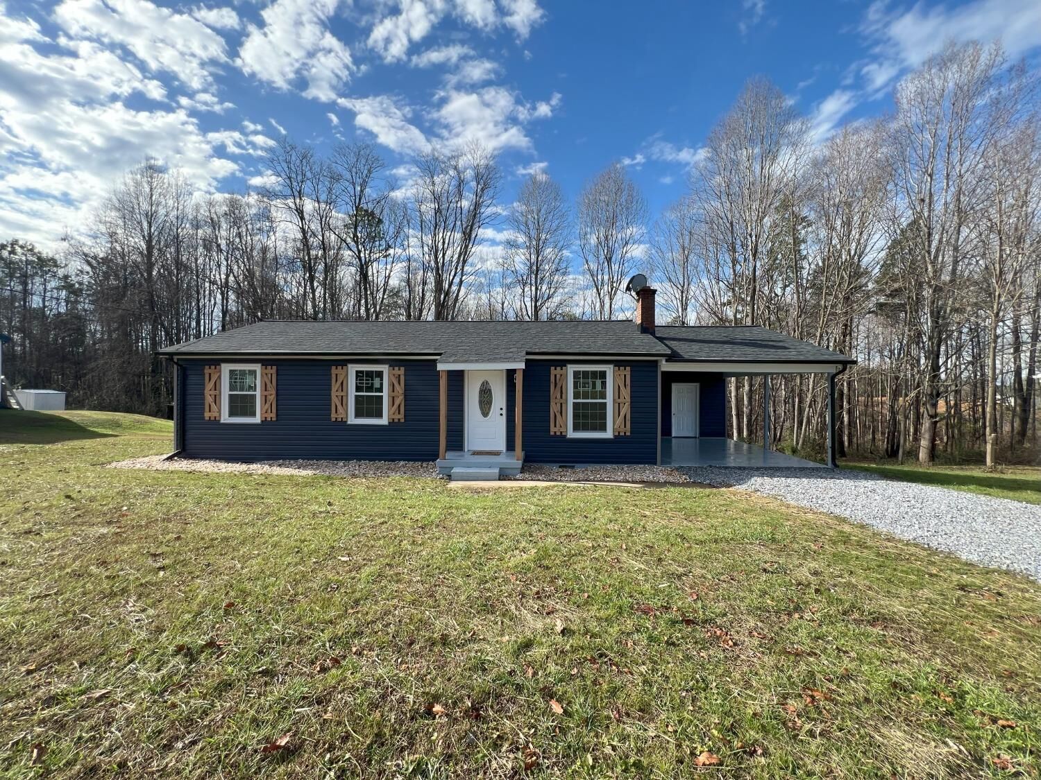 Property Photo:  146 Lake Crest Drive  VA 24554 