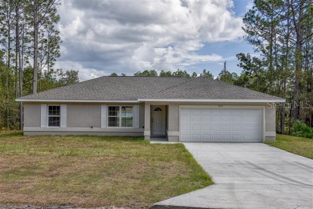 Property Photo: 5685 NW 59th Court FL 34482