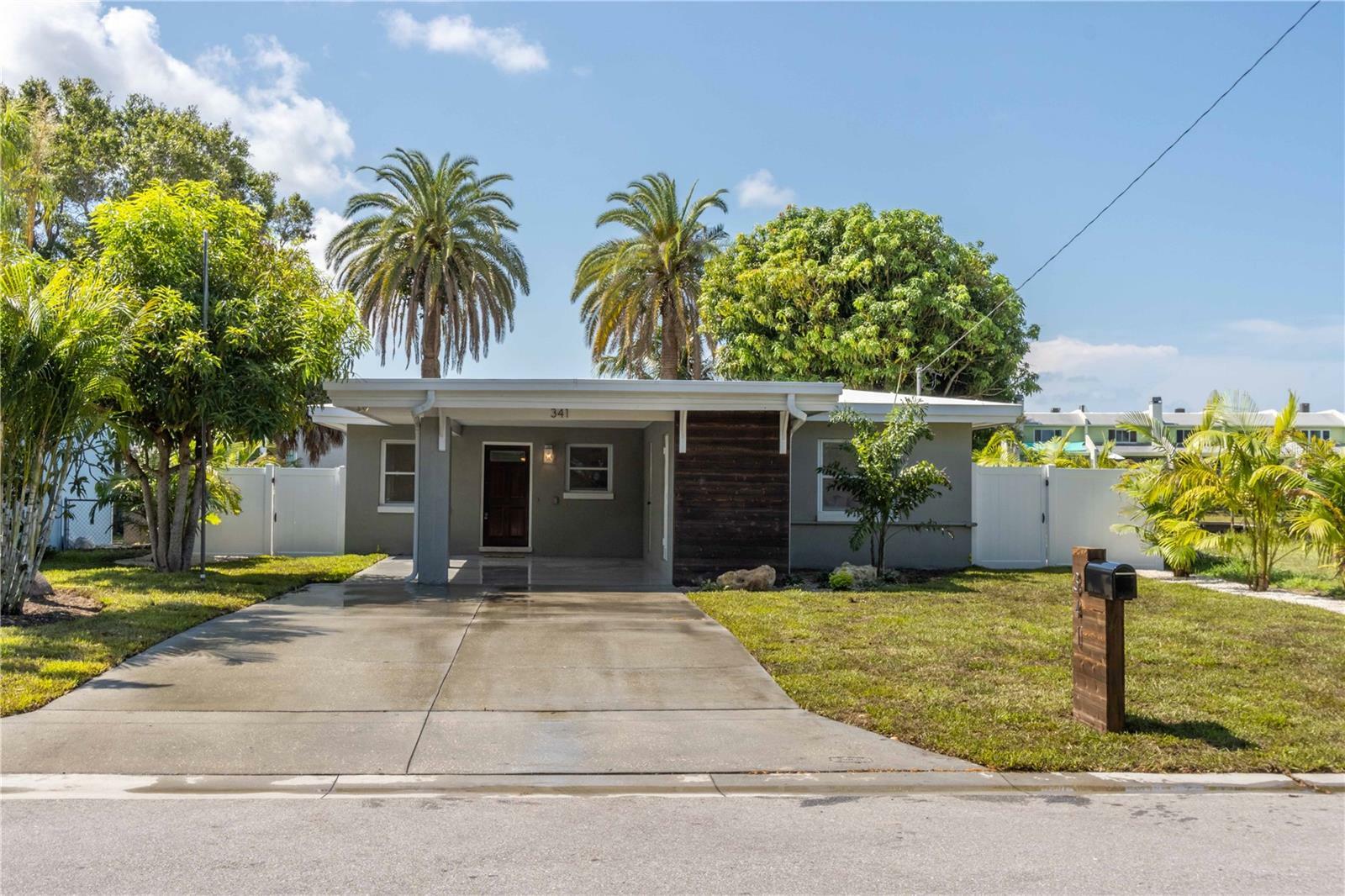 Property Photo:  341 Bahia Vista Drive  FL 33785 