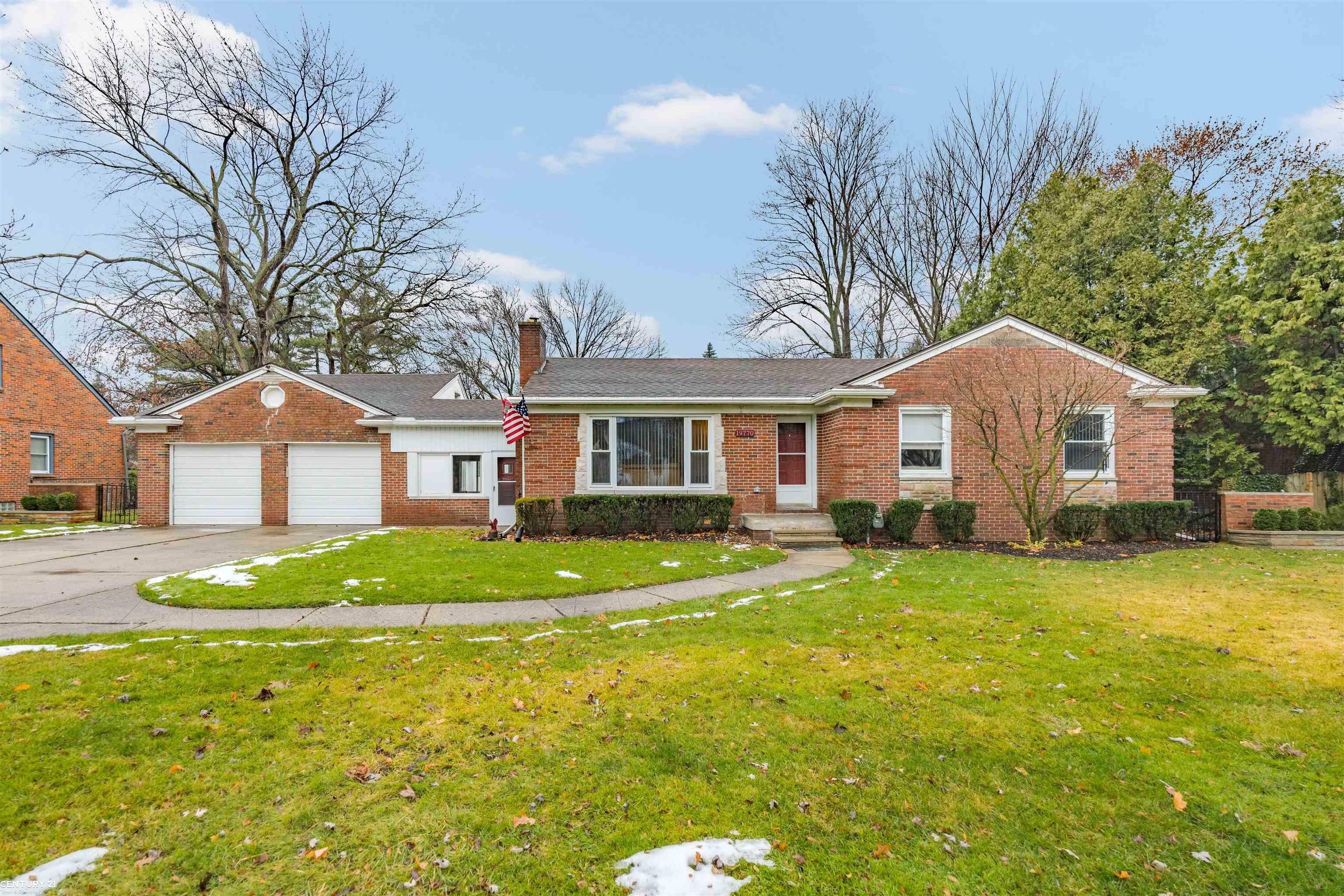 Property Photo:  19770 Eastwood Drive  MI 48225 