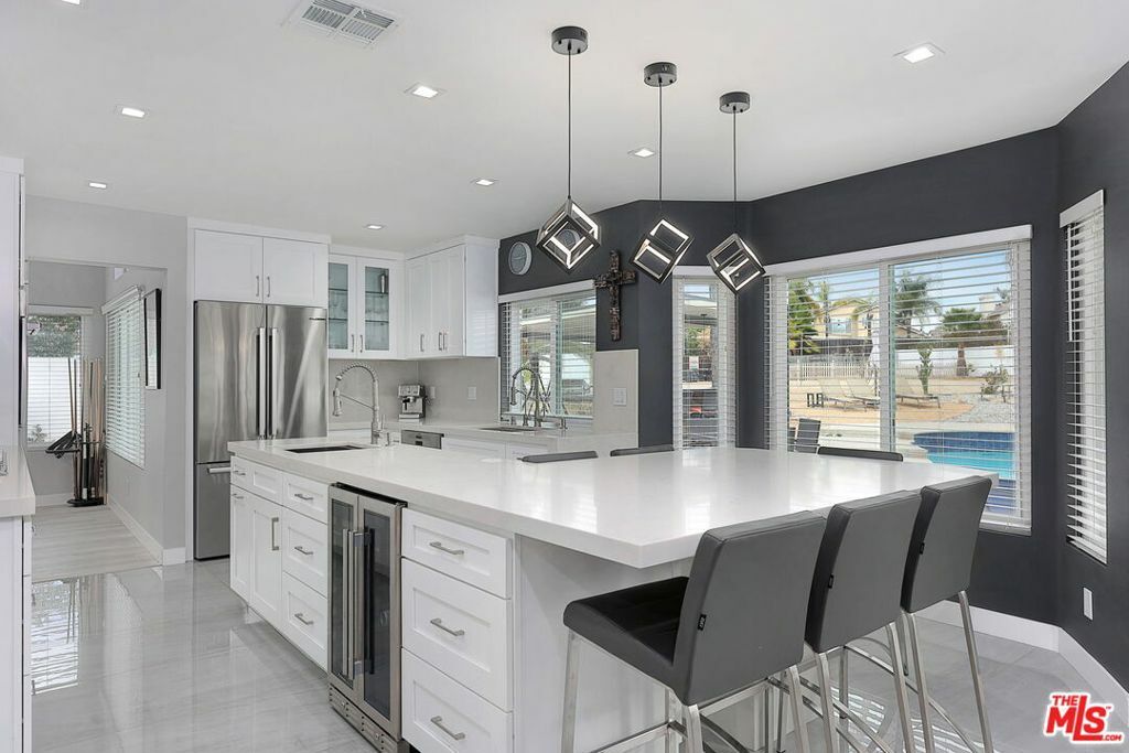 Property Photo: 39665 Maple Leaf Court CA 92563