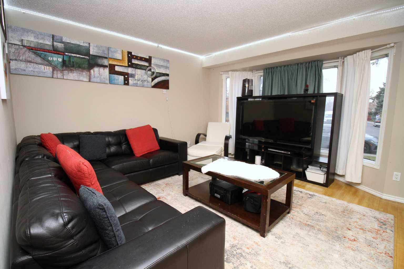 Photo de la propriété:  699 Whiteridge Road NE  AB T1Y 4K4 