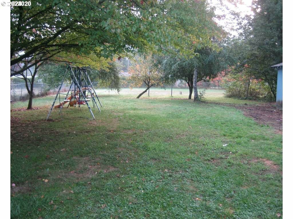 Property Photo:  4403 NE 137th Ave  WA 98682 