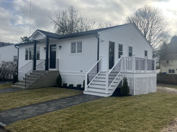 52 Cleone Drive  Waterbury CT 06706 photo